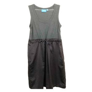 2/$15 Simply Vera gray and black dress
